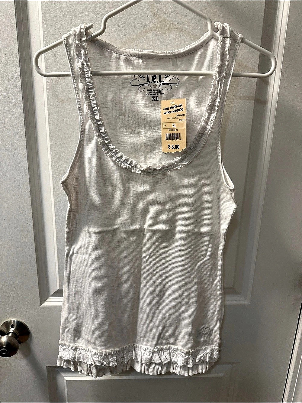 L.e.i. Casey Frill Tank. White XL NWT